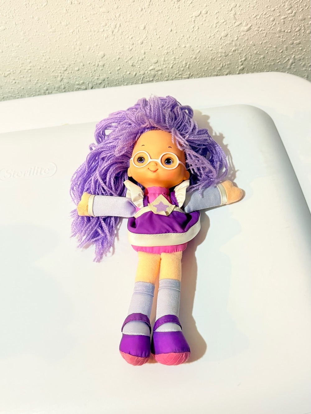 Hallmark 1983 rainbow brite doll